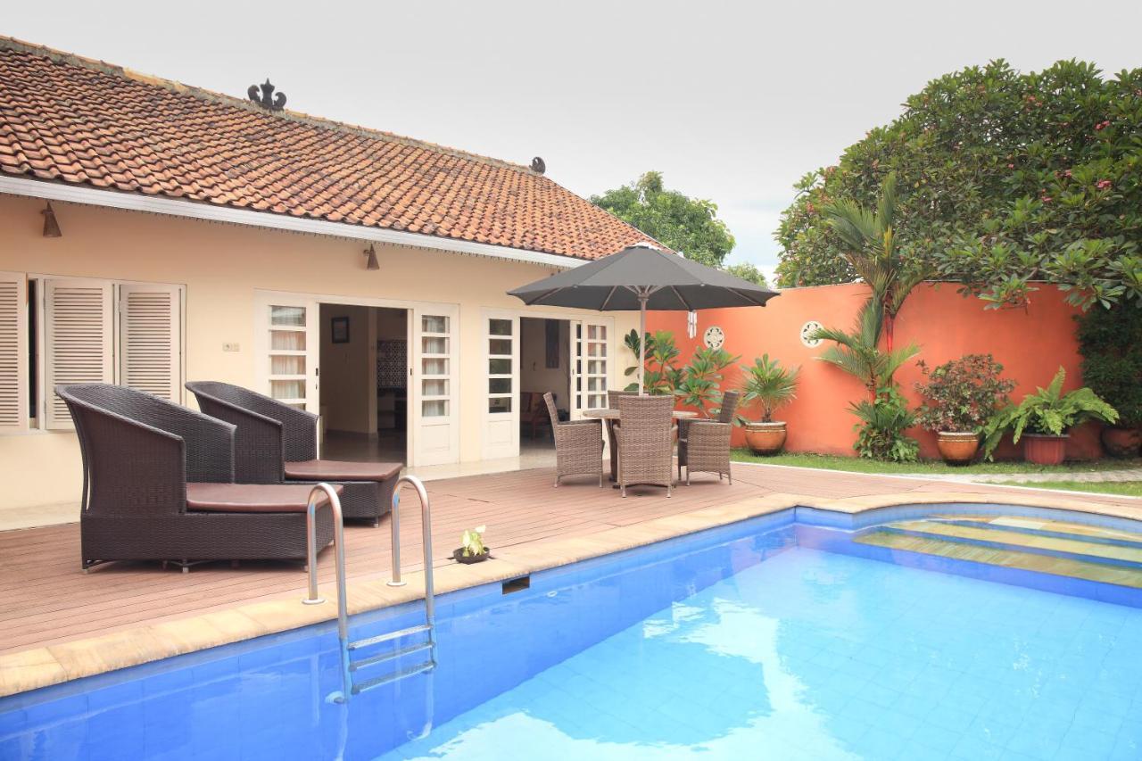Villa Pondok Terra Γιογκιακάρτα Εξωτερικό φωτογραφία