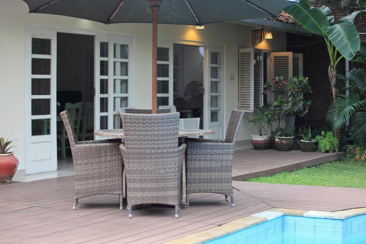 Villa Pondok Terra Γιογκιακάρτα Εξωτερικό φωτογραφία