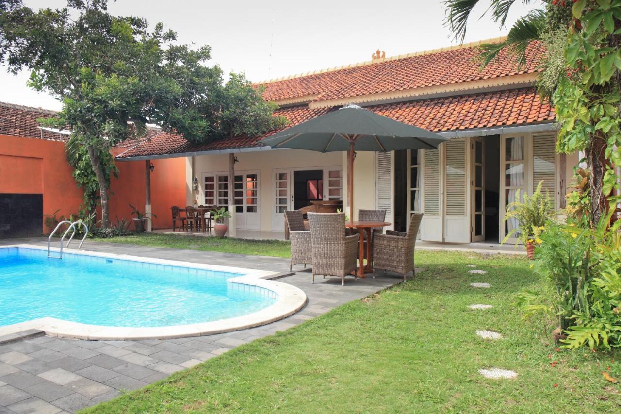 Villa Pondok Terra Γιογκιακάρτα Εξωτερικό φωτογραφία